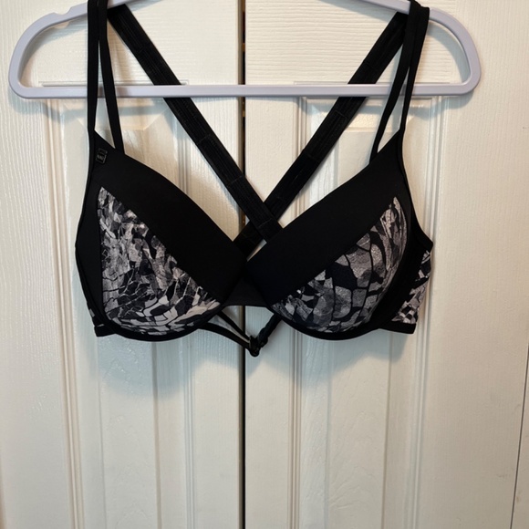 Lole size L underwire bra - Picture 2 of 12
